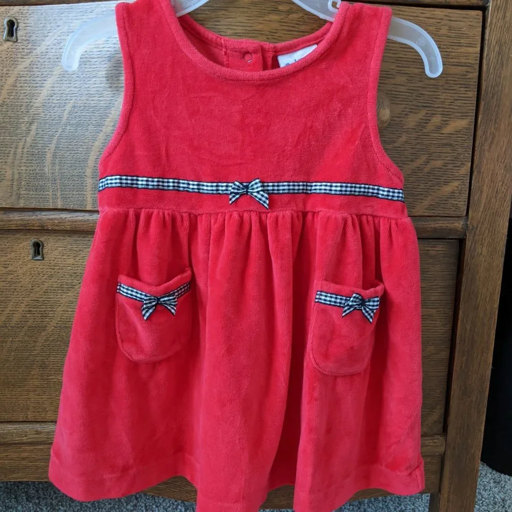⭐OshKosh Baby B'gosh velvety red dress 18m